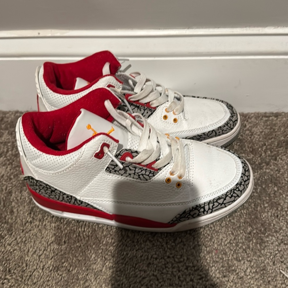 Jordan White Red Elephant-Print Low Top Sneakers